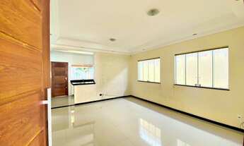 Imagem 4: Casa Maravilhosa 3 Qts Suite 2 Banheiro 4 Vagas Garagem Quintal Enorme no Jardim Ipê - Lag