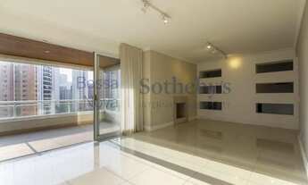 Imagem 3: Apartamento reformado e iluminado em edifício com lazer