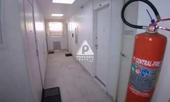 Imagem 3: Excelente sala comercial colada na Praça Nossa Senhora da Paz!