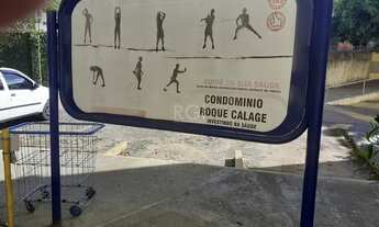 Imagem 6: Apartamento de três dormitórios com vaga no Conjunto Residencial Roque Calage, bairro Pass