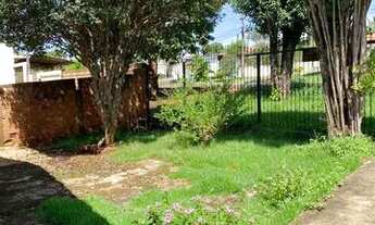 Imagem 3: Casa para Venda em Campo Mourão, Jardim Paulista, 2 dormitórios, 1 banheiro, 1 vaga