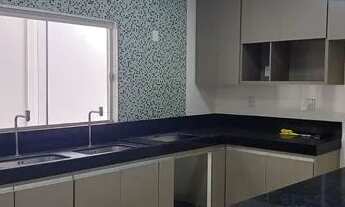 Imagem 6: Casa para venda possui 170 metros quadrados com 3 quartos em Alto Umuarama - Uberlândia