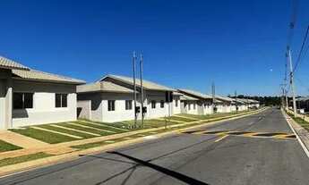 Imagem 3: Casa de condomínio para aluguel tem 72 metros quadrados com 3 quartos