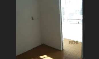 Imagem 3: PORTO ALEGRE - Apartamento Padrão - Azenha