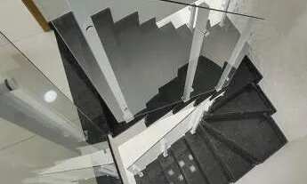 Imagem 3: Sobrado alto padrão no Guilhermina! 3 quartos e espaço gourmet. - AMG126