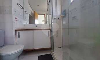 Imagem 7: Cobertura de 3 quartos na Haddock Lobo. Aceita financiamento