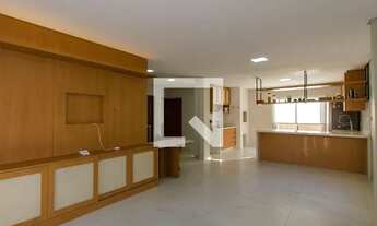 Imagem 2: Casa para Aluguel - Campeche, 4 Quartos, 220 m2