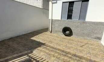 Imagem 2: Casa para aluguel tem 44 metros quadrados com 2 quartos em Vila Marly - Taubaté - SP