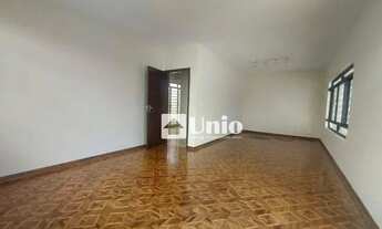 Imagem 5: Casa com 3 dormitórios para alugar, 198 m² por R$ 3.443,00/mês - Vila Independência - Pira