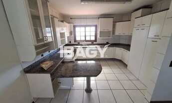 Imagem 6: Excelente Casa 5 dormitório(s) em Centro - Palhoça