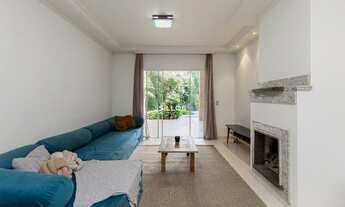 Imagem 4: Casa à venda com 4 quartos no Jardim Amélia em Pinhais/PR