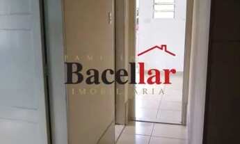 Imagem 5: Casa de rua - Linear / Residencial / Cascadura