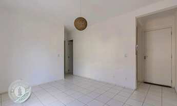 Imagem 2: VENDA - Apartamento com 2 dormitórios, com 1 vaga de garagem, no bairro Água Verde em Blum