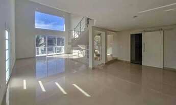 Imagem 4: Casa à venda em Carapicuíba, Terras do Madeira, com 3 suítes, com 297 m²