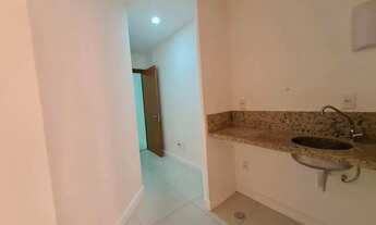 Imagem 6: Sala com recepção e 3 ambientes