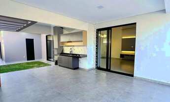 Imagem 5: Village Damha III - Residência de Alto Padrão com 3 Suítes no Cond. Village Damha III