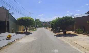 Imagem 5: Térrea para venda possui 200 metros quadrados com 3 quartos em Setor Cristina II - Trindad