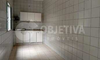 Imagem 2: Casa à venda, 4 quartos, 2 vagas, CENTRO - UBERLANDIA/MG