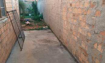 Imagem 3: VENDO OU TROCO Casa com 1 dormitório