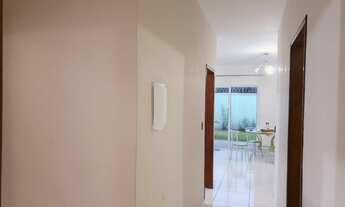 Imagem 7: Casa para venda tem 320 metros quadrados com 4 quartos