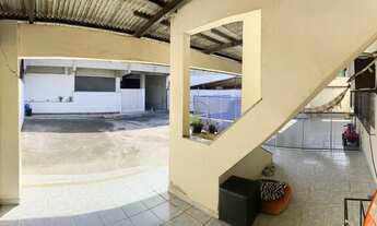 Imagem 4: Casa Trindade 2 Quartos Garagem Terraço Piscina Perto da Praça da Trindade