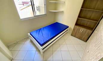 Imagem 5: APARTAMENTO 2 QUARTOS REFORMADO EM ED. DE FRENTE PARA A CASTANHEIRAS - CENTRO - GUARAPARI