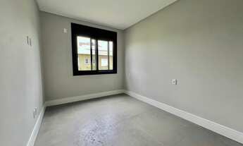 Imagem 5: Casa de condomínio sobrado para venda tem 210 metros quadrados com 4 quartos