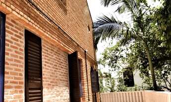 Imagem 7: Casa de condomínio para venda tem 557 metros quadrados com 6 quartos