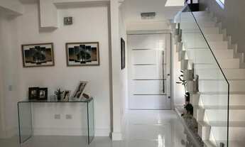 Imagem 7: Casa de condomínio para venda com 350 metros quadrados com 4 quartos