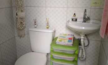 Imagem 2: Casa para aluguel possui 140 metros quadrados com 3 quartos em Vila Scarpelli - Santo Andr