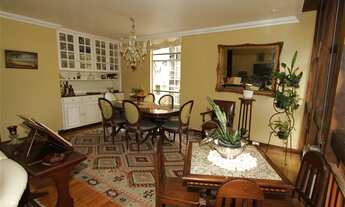 Imagem 3: Apartamento para venda tem 140 metros quadrados com 4 quartos em Lagoa - Rio de Janeiro