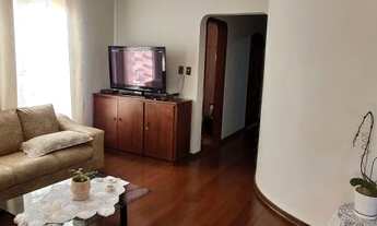 Imagem 3: Casa para venda tem 366 metros em Baroni - Barretos - SP