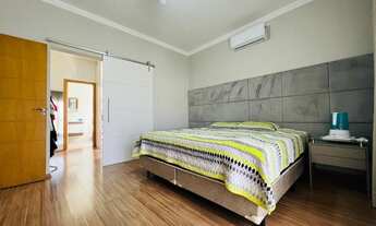 Imagem 2: Sobrado, 4 Dormitórios (2 Suítes) - Condomínio Residencial Tecoara