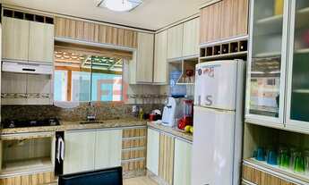 Imagem: Sobrado em Bombas para venda semi mobiliado