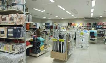 Imagem 2: Ponto comercial/Loja/Box para venda com 2000 metros quadrados