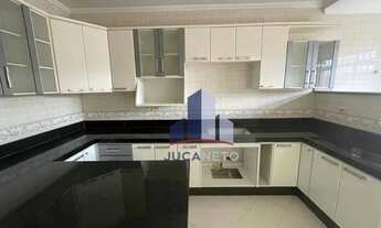 Imagem 2: Apartamento com 2 dormitórios para alugar, 66 m² por R$ 2.000/mês - Matriz - Mauá/SP