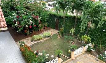 Imagem 3: Casa para venda tem 800 metros quadrados com 5 quartos em Quintas do Calhau - São Luís - M