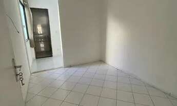 Imagem 6: ALUGO - Casa em Condomínio Viva + Papagaio 2/4 com suíte e closet