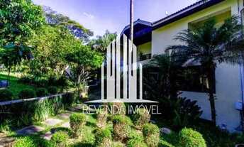 Imagem: Sobrado à venda em condomínio fechado