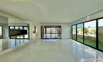 Imagem 3: Casa duplex disponível para locação