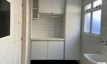 Imagem 7: Casa de condomínio sobrado para aluguel e venda tem 240 metros quadrados com 3 quartos