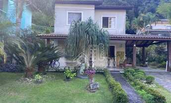 Imagem: Casa com 4 quartos à venda, 300 m² por