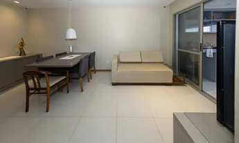 Imagem 2: 2 Quartos, andar alto, porteira fechada ,nascente ,78m² , 2 garagens .Próximo a clinica D