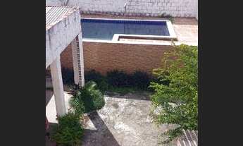 Imagem 2: Vendo casa com piscina