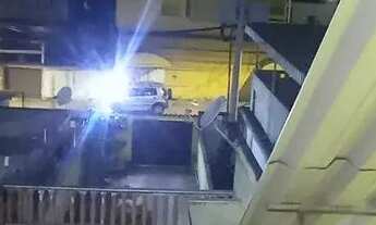 Imagem 2: Casa independente 2 qtos garagem V Teles