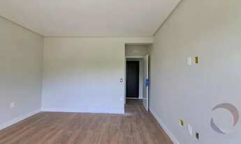 Imagem 6: Casa para venda possui 196 metros quadrados com 3 suítes no João Paulo - Florianópolis - S