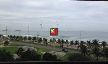 Imagem: Vendo ou Alugo 3Q, vista frontal mar, na