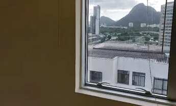 Imagem 2: Ampla sala 44m2 Barra Olímpica