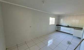 Imagem 6: Apê duplex. Jardim Tijuca, de 3 quartos com suíte, sala, cozinha com armário e fogão