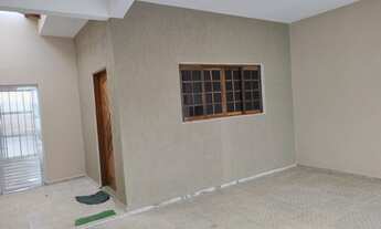 Imagem 6: CASA TÉRREA 2 DORMS, SALA COZ WC QUINTAL C/ ÁRVORES LAVANDERIA COB 3 VGS GAR BONSUCESSO GU